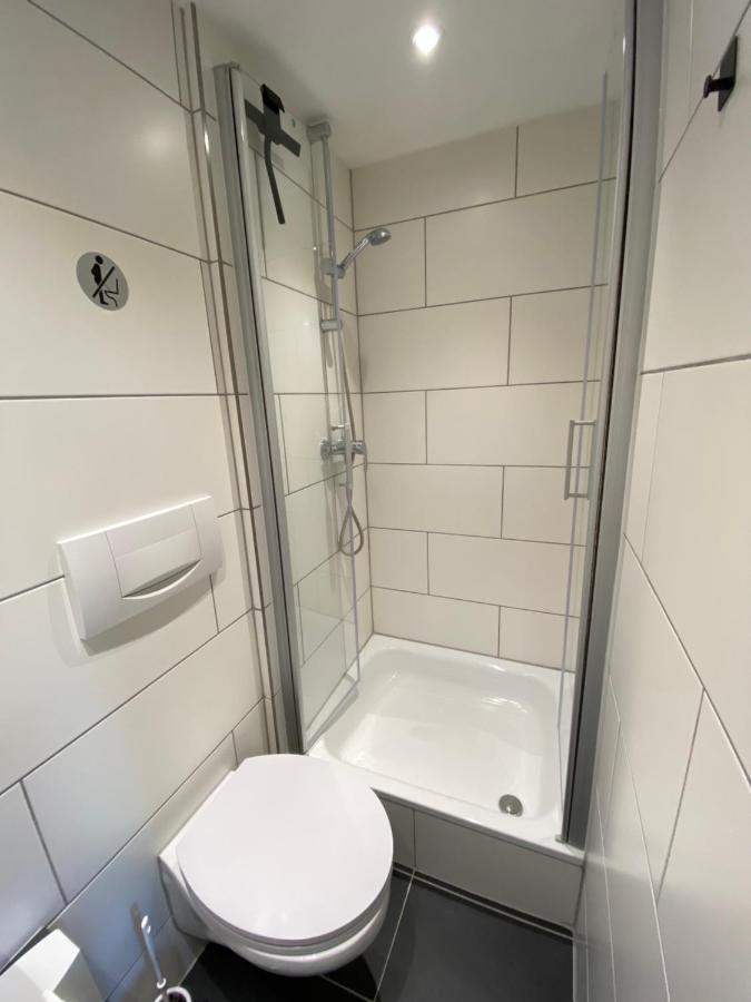 Apartment Koblenz - Eigenes Bad,kueche - Wifi - Parkplatz - 2 Og *