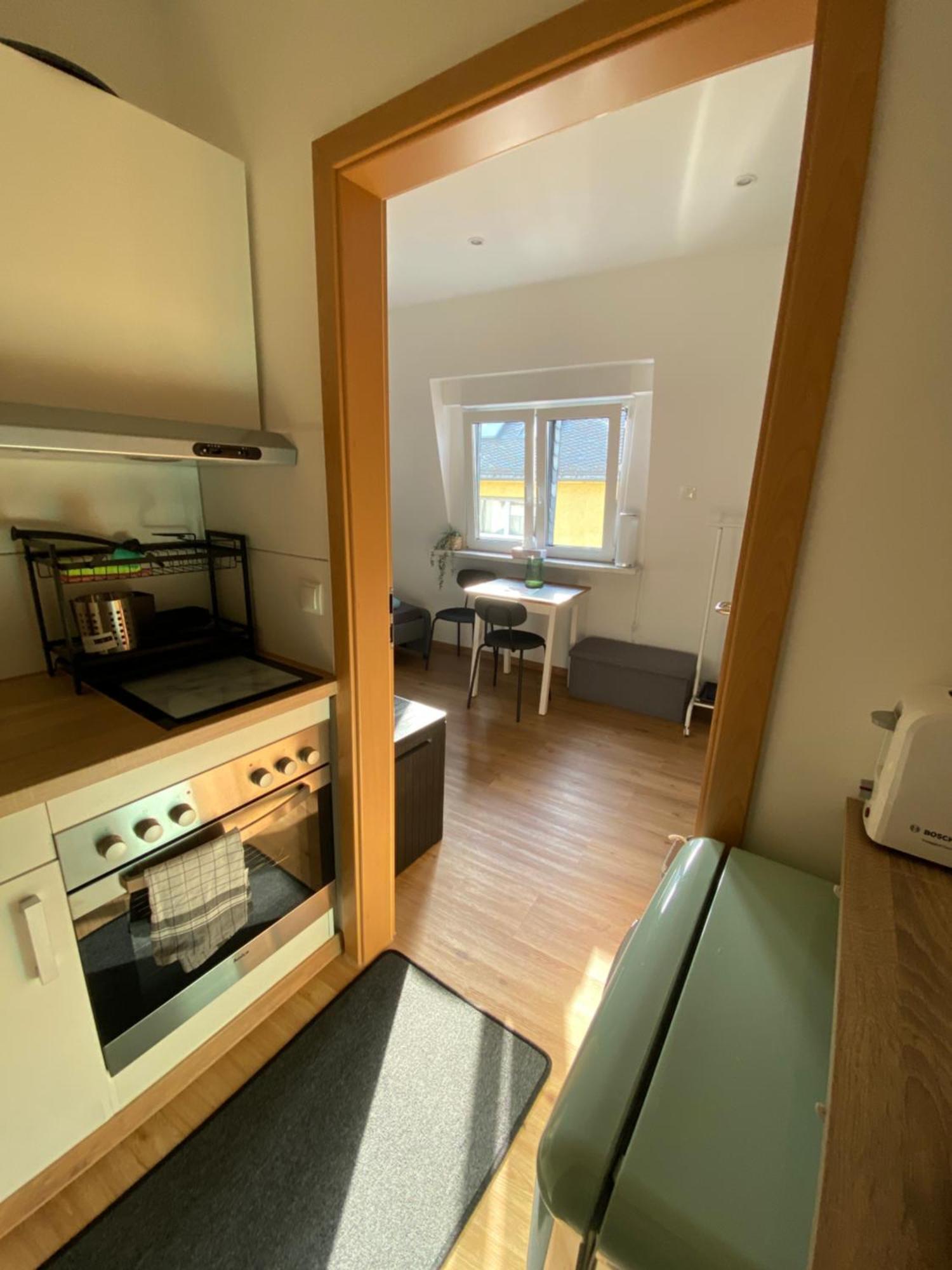 Koblenz - Eigenes Bad,kueche - Wifi - Parkplatz - 2 Og Appartement *
